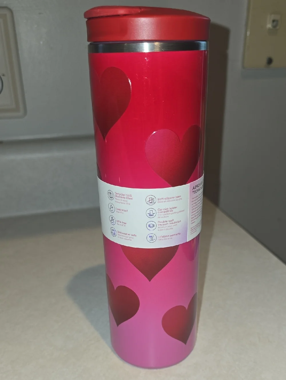 Stanley 16 Oz Fliptop Mug Red And Pink Hearts New - Picture 3 of 4